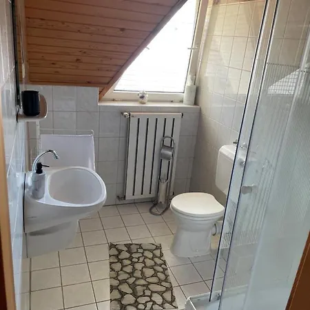Esther Apartment *
